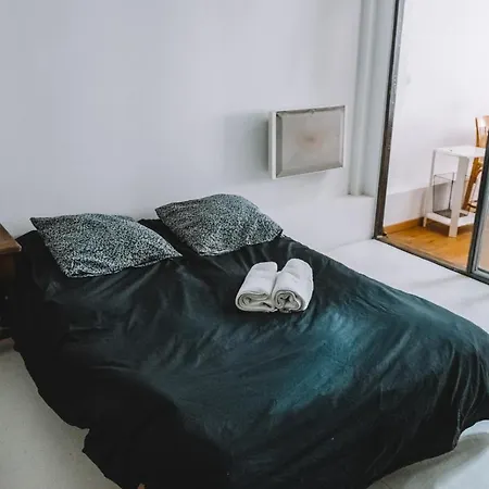Loft 2 People Minimes Apartment